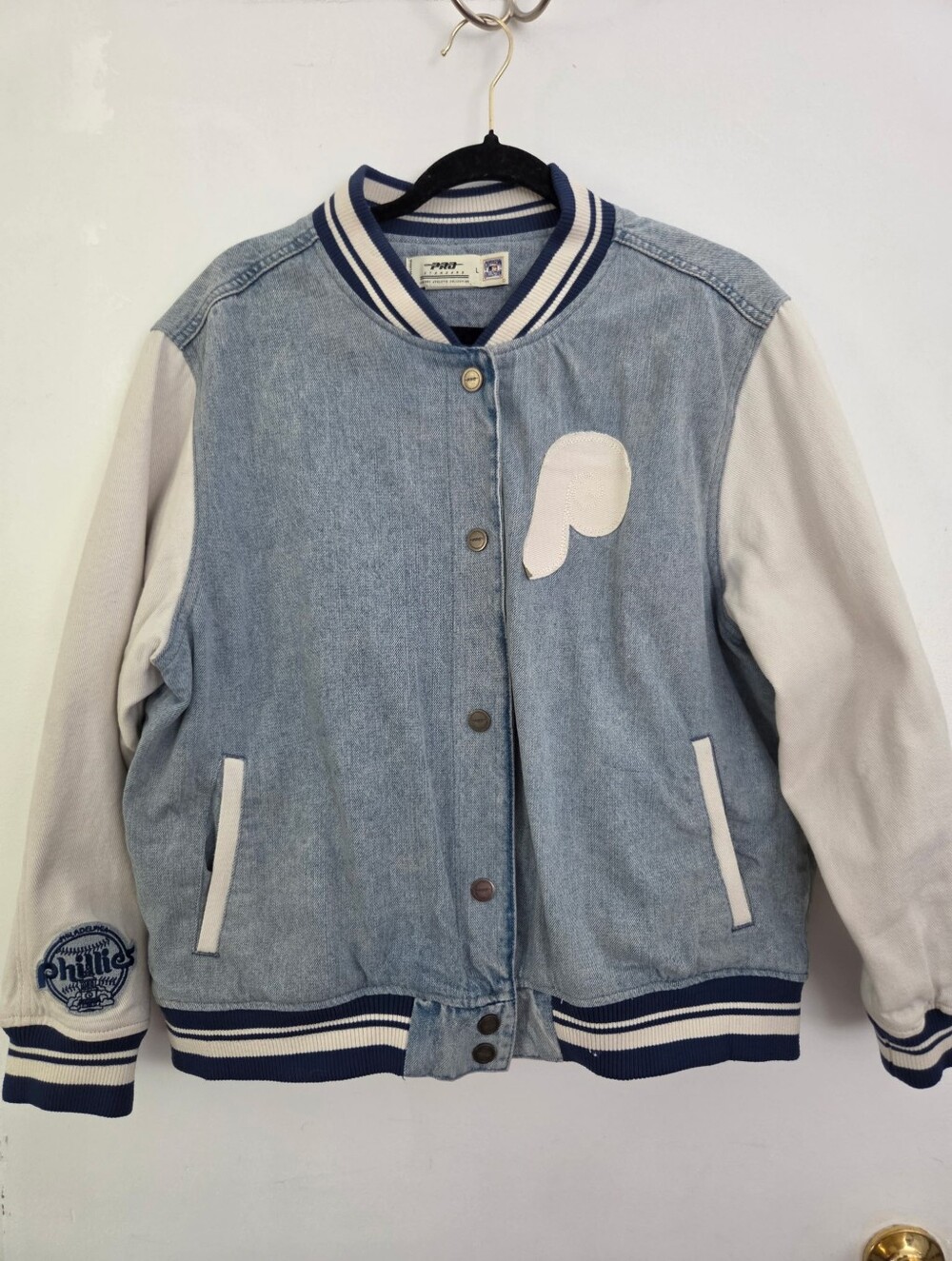 Pro Standard Phillies Denim Varsity Jacket Large MLB Cooperstown